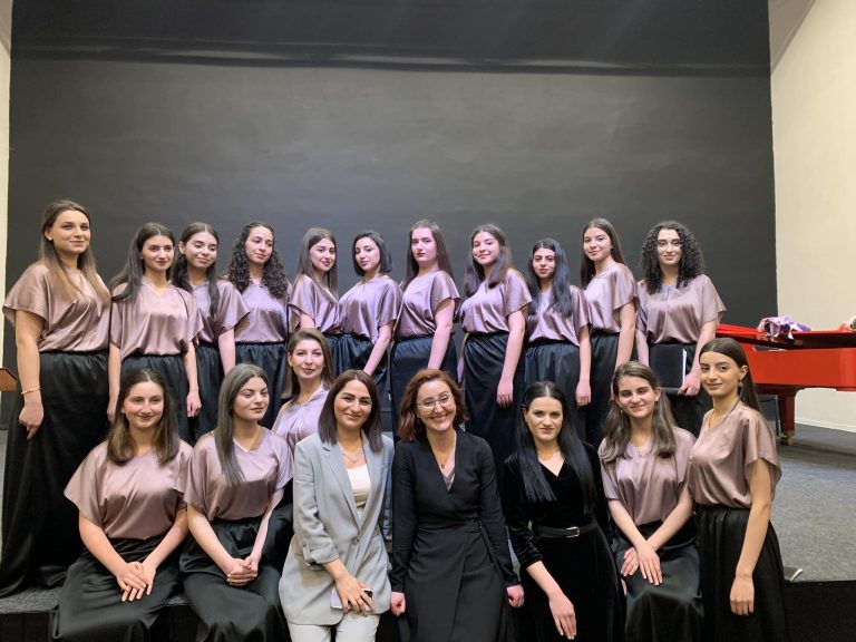 «Նարեկ Գյումրի» երգչախումբը՝ հնչյունների և զգացմունքների տոն